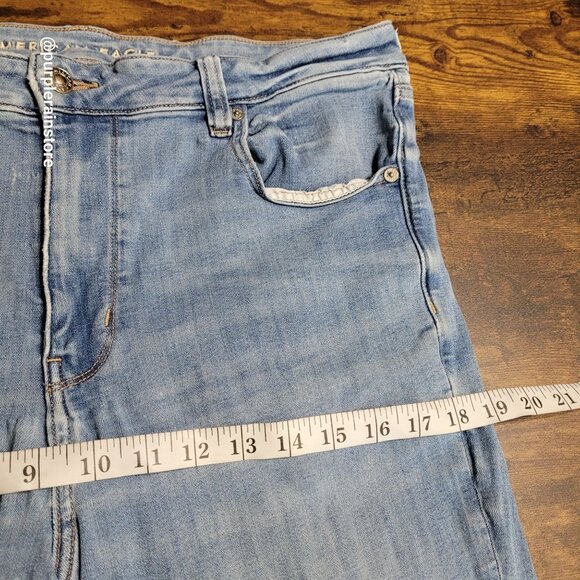 American Eagle Jeans 18 R Super Hi Rise Flare Next Level Stretch Medium Light - Picture 9 of 13